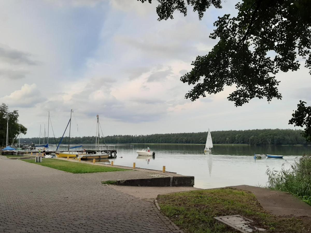 Apartament Nad Jeziorem Олецко Экстерьер фото